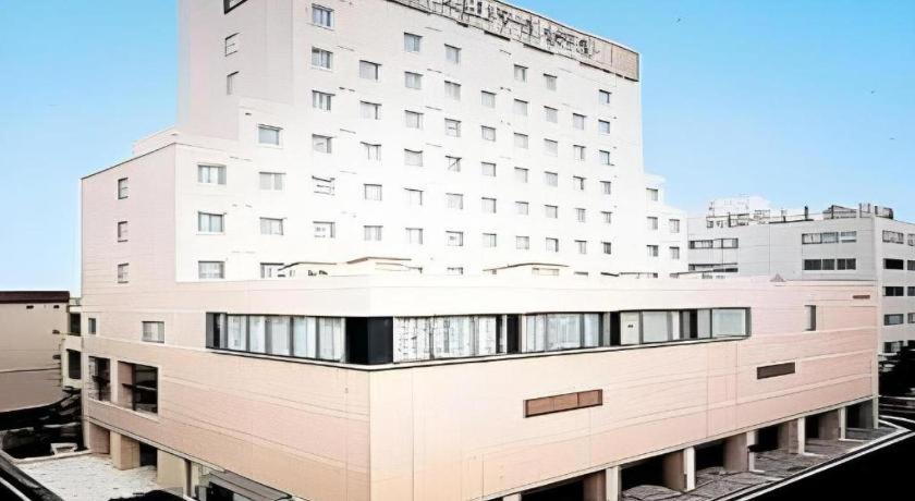 Pearl Hotel Ota Isesaki Екстериор снимка